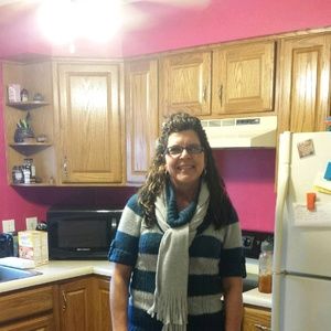 Meet your Posher, Debbie